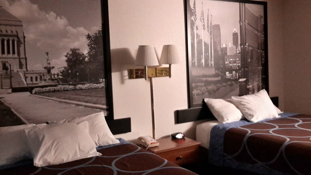 格林菲尔德速8汽车旅馆 外观 照片